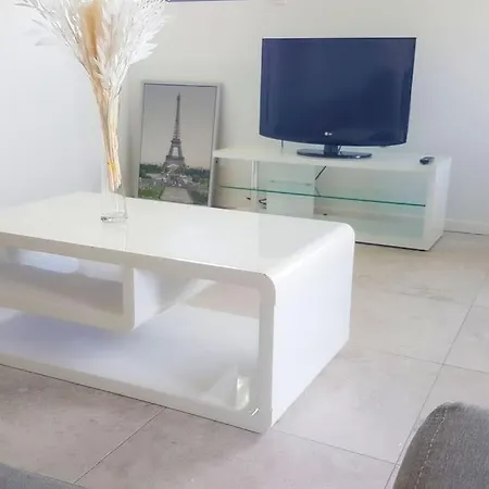 Appartement Le Petit Castel, Portes De Lyon Chazay-d'Azergues